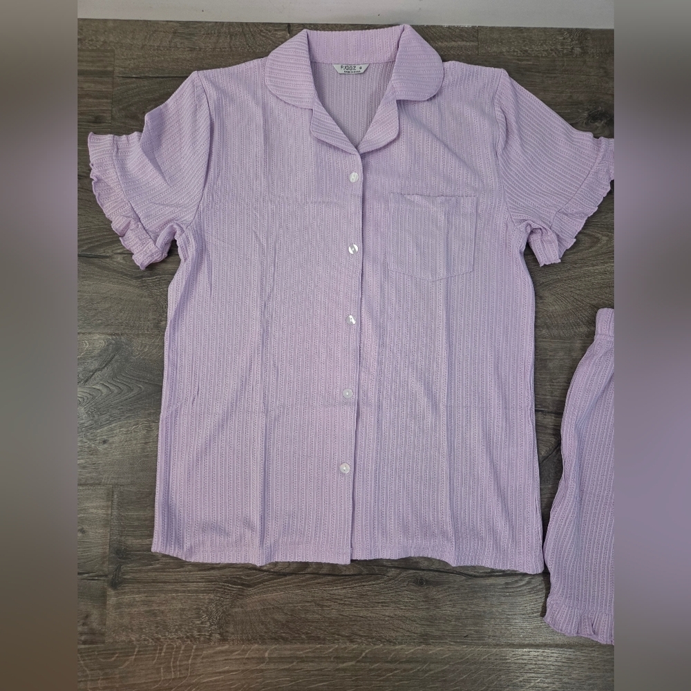 Womens Lavender Short Sleeve Pajama Set Size S - NEW - Picture 2 of 4